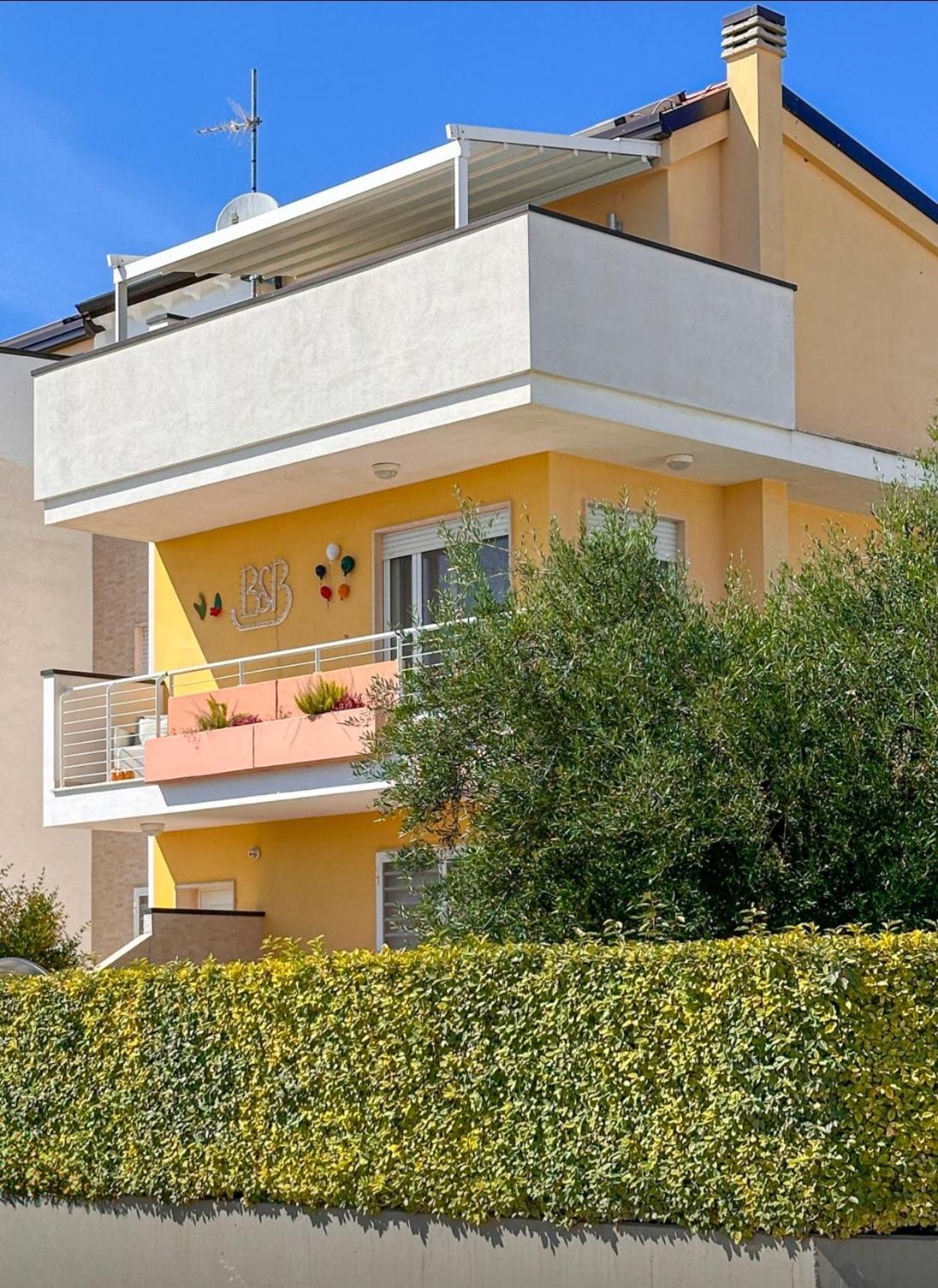 B&B Alla Niviera Adelfia Exterior foto